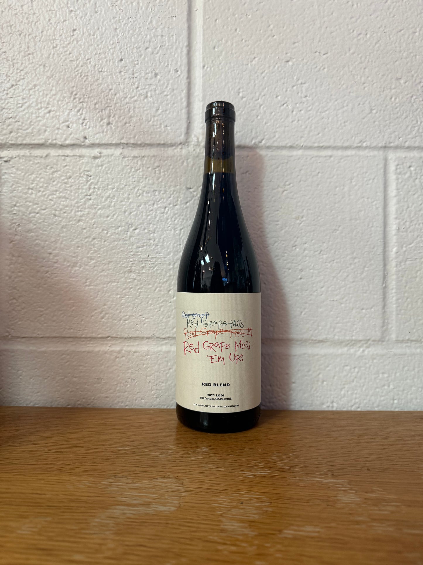 2023 Friendly Noise Red Grapes Mess 'Em Ups